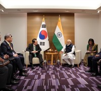 윤 대통령, 인도 총리 만나 ‘특별 전략적 동반자 관계’ 발전 강조