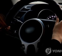 김포 아라대교서 오토바이-차량 추돌…양측 주장 엇갈려